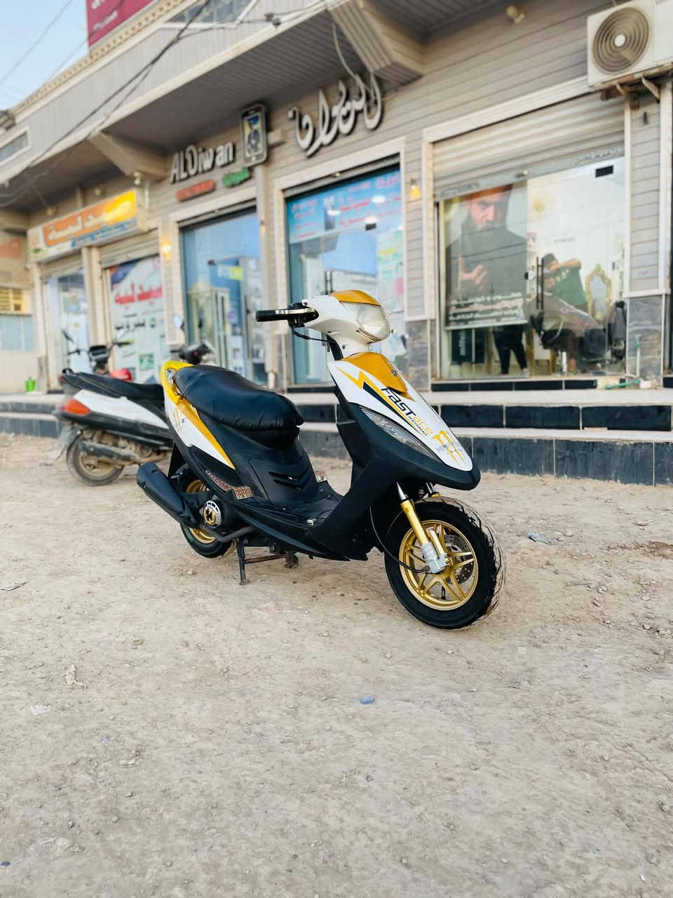 سلام عليكم دراجه ماكس عدله الدراجه كلش نضيفه وحلوه ترايك وين ميعجبك تشتغل هندر وسلف كهربائيات كلها شغاله مابيها اي نقص السعر 500 وبيها مجال


**إذا كنت صاحب هذا الإعلان وتريد حذفه لأي سبب، رجاءا أرسل رسالة إلى الدعم الفني**