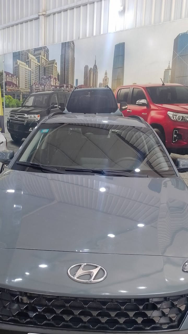 ‏السلام عليكم هونداي كونا 2022 وارد امريكي حادث بنيد فقط محرك 2000 دوش فول مواصفات ما عدا الفتحة سيارة ماشية 40 رقم بغداد بأسمنا كير محرك تبريد صدر مكفول سيارة جدا نظيفة وحلوة مواصفات بصمة وبصمة ترحيب كامرة شاشة فول تحكمات رادار جانبي رادار امامي توقيف ذاتي كشن كهرباء لد امامي خلفي تدفئة كشنات رقم بغداد الدولي الجديد وهزة وسنوية كله جديد السعر 155 وبيهة مجال
‏العنوان:بغداد الاعظمية
‏الاتصال :***********
