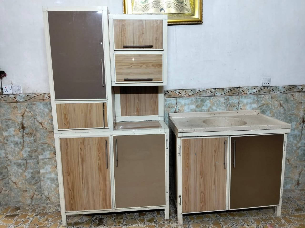 كاونتر 3 قطع مستخدم نضيف تفصال الألمنيوم مو سوكي عنوان شعب اكو توصيل داخل بغداد فقط


**إذا كنت صاحب هذا الإعلان وتريد حذفه لأي سبب، رجاءا أرسل رسالة إلى الدعم الفني**