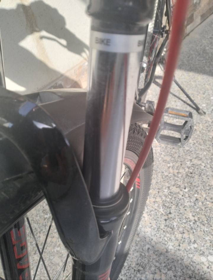 السلام عليكم 
اغاتي بايسكل للبيع ماشي فقط 14 كيلو و ضميتة بل بيت و نظافة فول حجم 29 عشر نمر 7نمر سرعة و 3 للصعدة و دبلات تحكم و نظافتة گدامكم حتى الچبن مال دبلات بلاد سعر 130 و بي مجال مستعجل عليه  ، مكاني ناصرية مركز 
***********
