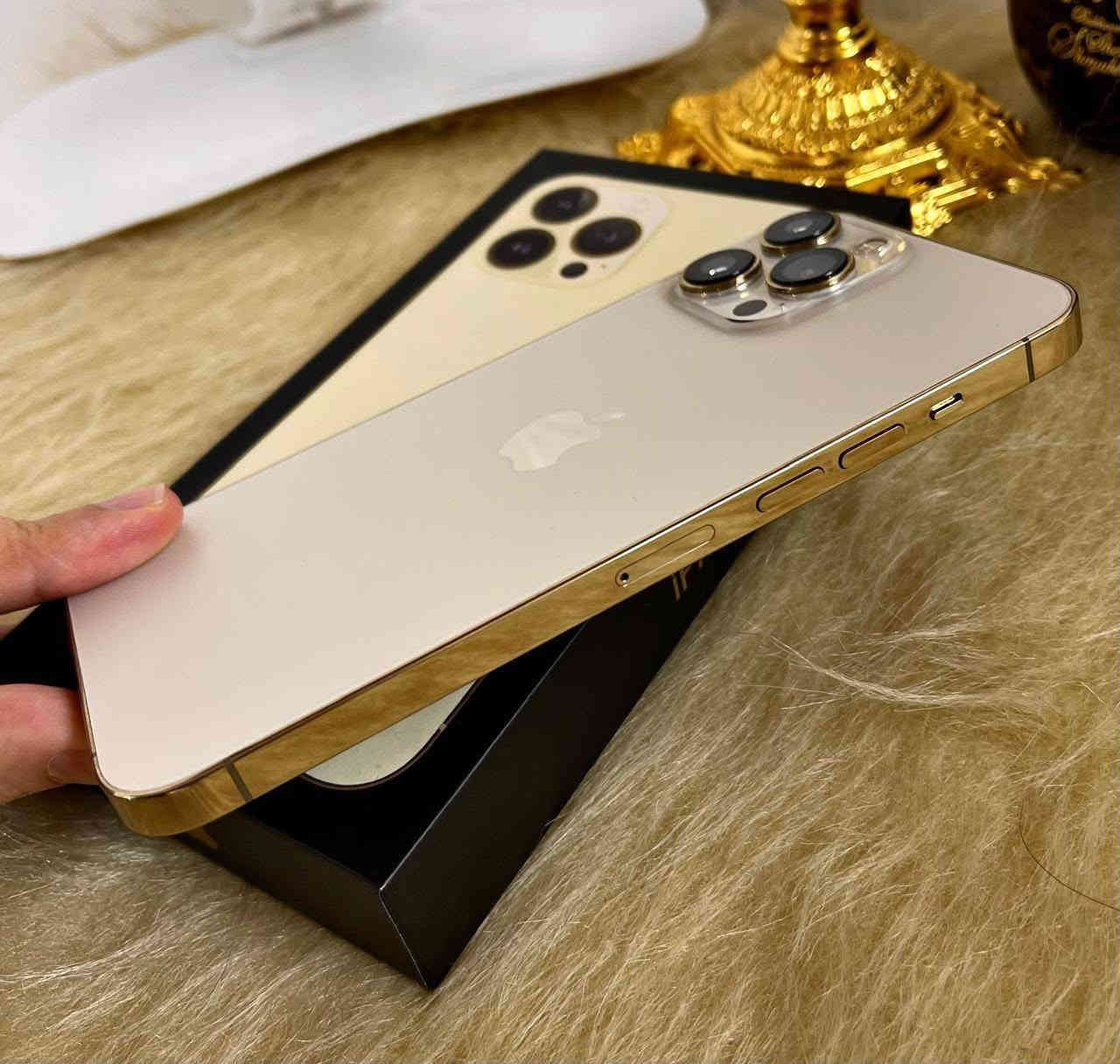 13 برو ماكس بطاريه 83 ذاكره 256كفاله 
كامل ملحقات السعر 750
***********
