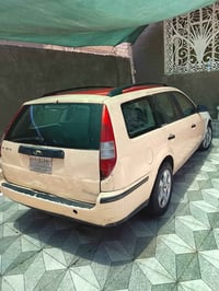 فورد ستيشن • ٢٠٠٧ • رقم نجف