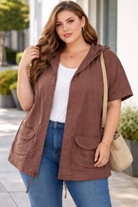 متوفر • ملابس