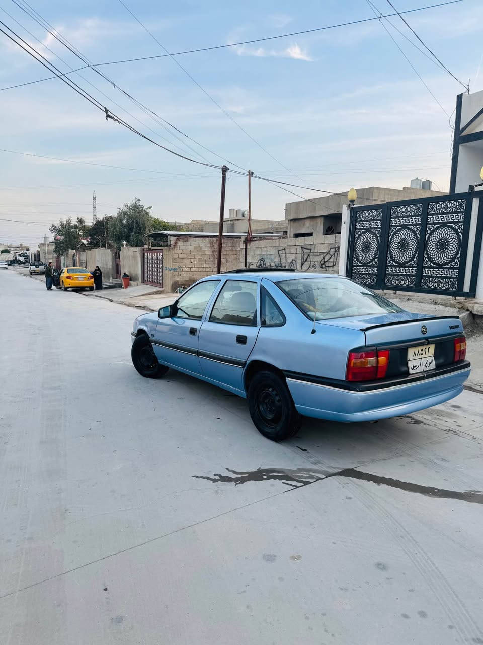 فيكترا. 1993 محرك20 
رقم اربيل جسم كل بلادي بس بوتين متغير. شرط كير و محرك  كوبون بنزين.  سنويه ساقطه من 2020 شرط تحويل و غرامه كركوك, العراق


**إذا كنت صاحب هذا الإعلان وتريد حذفه لأي سبب، رجاءا أرسل رسالة إلى الدعم الفني**