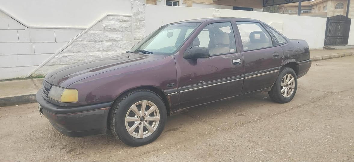 ئوپل مه كينه 20
مه كينه به شرت 
گير عادى به شرت 
كاره باى بئ عيب 
پيشو دواى ته قو ره قى نيه 
سنه ويو ئه وليات به شرت 
هـيچ لى دراوى نيه 
سه ياره كه مالى دؤسته 
نرخى 16كه ميك معا مه له شمشمل, السليمانية


**إذا كنت صاحب هذا الإعلان وتريد حذفه لأي سبب، رجاءا أرسل رسالة إلى الدعم الفني**