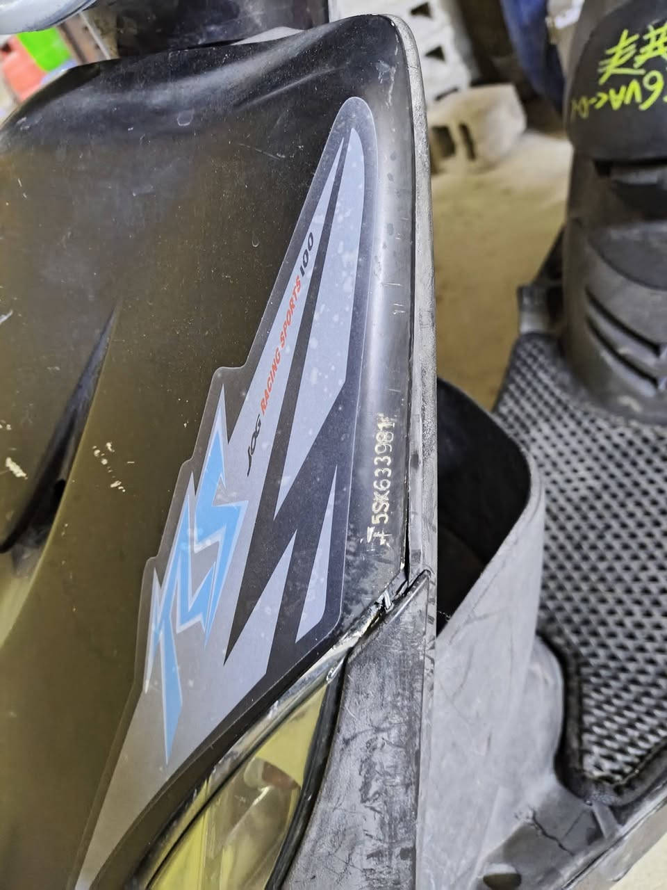 داجة للبيع كفالة عامة دراجة مختمة دراجة نضيفة مامفتوحة الكهربائيات كلهة شغال سعر الدراجة 850 وبيهة مجال عنواني البصرة الزبير الشراي يراسلني خاص رقم المبايل: ***********
