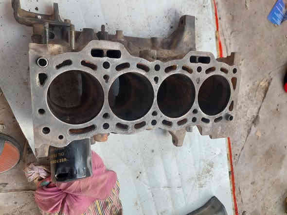 قطع محرك كورلا 1600  للبيع 
كل قطعه وسعرها 
ناصريه ها  ***********
