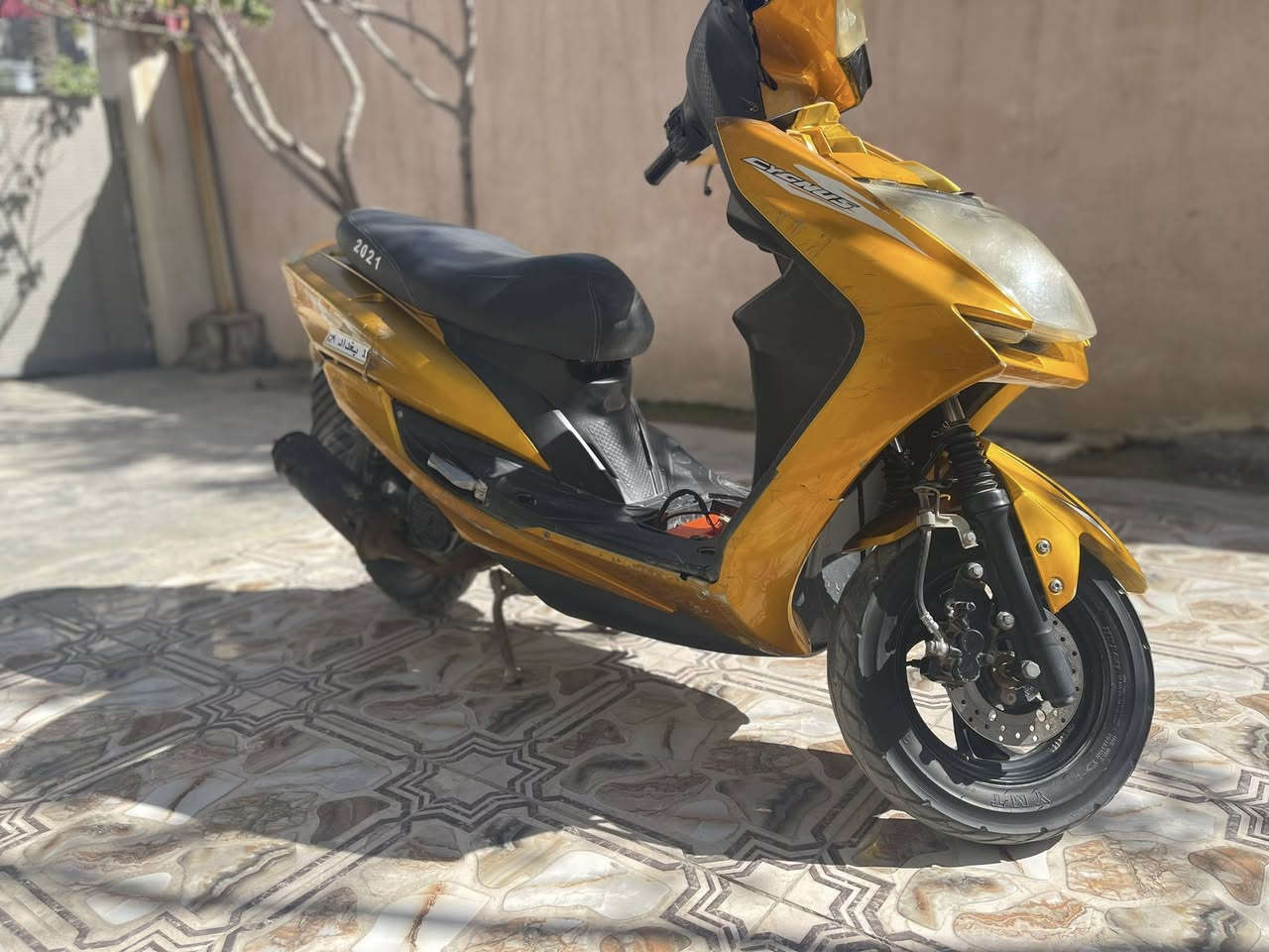 سكنس ٢٠٢١ للبيع بسعر ٣٠٠وبي مجال  الي ايريد يتواصل  هاذا رقمي ***********
