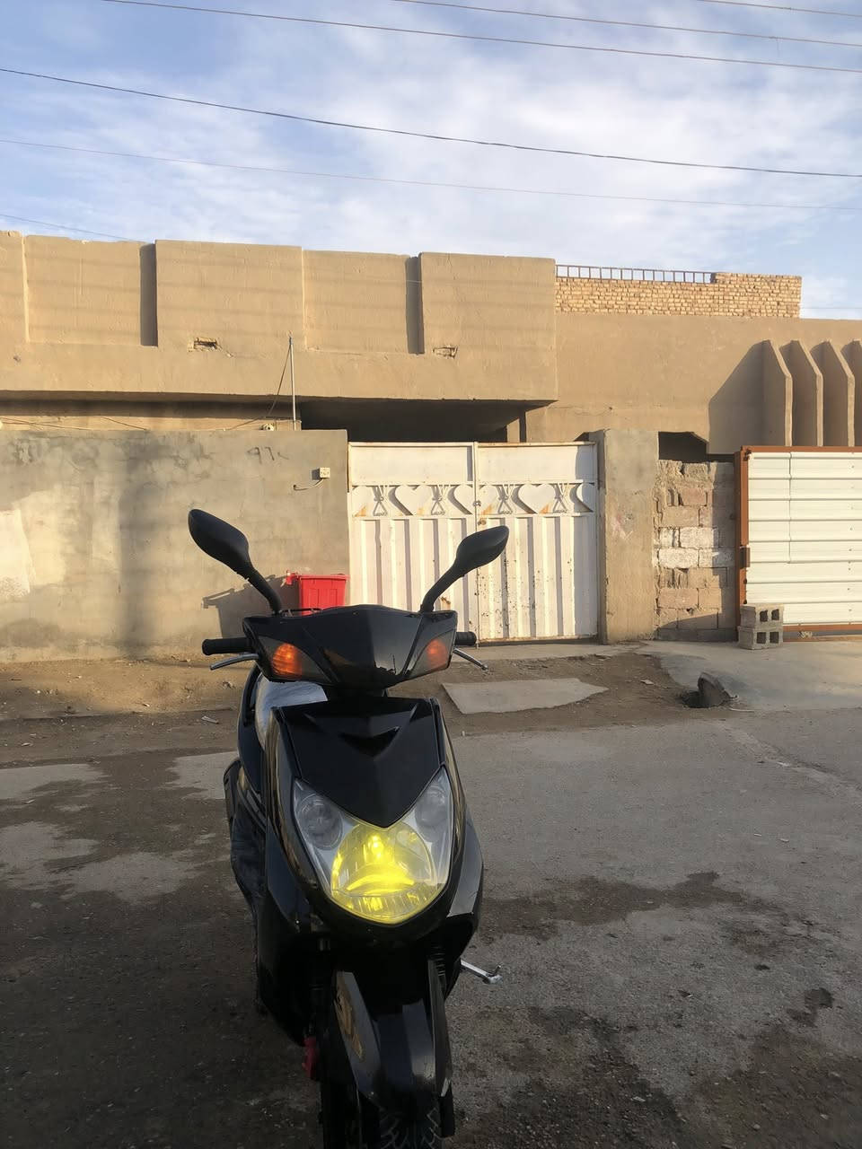 السلام عليكم سكنز فحل ١٤٠
كفاله نضافه فول مكينه تخبل سلف هندر كهربائيات كله شغالة زنون ثلجي واصفر مكينه ناعمه حيل 
سعر٤٥٠
مكاني بغداد ابو غريب


**إذا كنت صاحب هذا الإعلان وتريد حذفه لأي سبب، رجاءا أرسل رسالة إلى الدعم الفني**