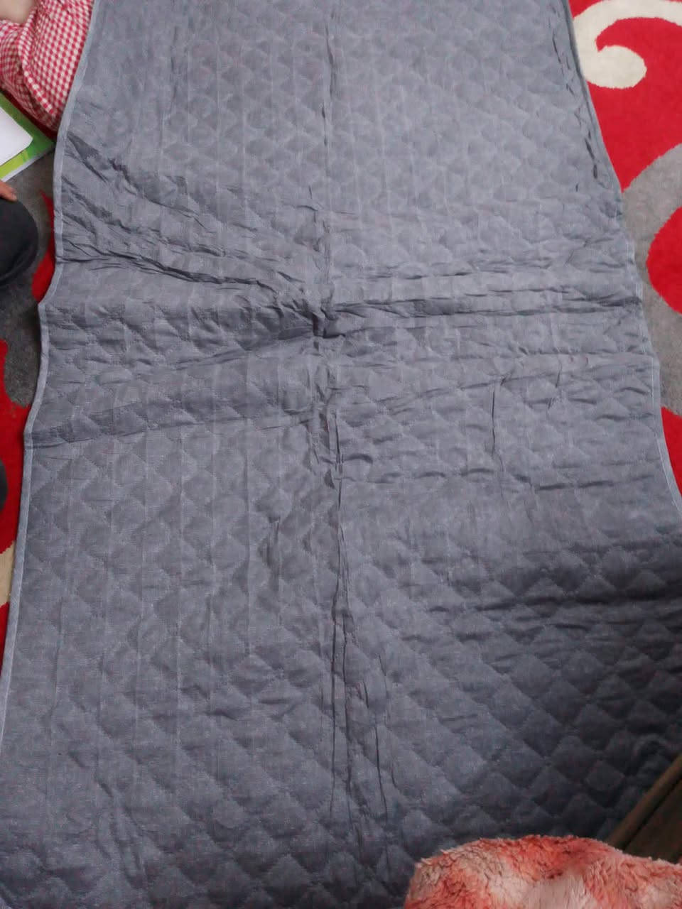 بنات عليكم هذا شهر رمضان اشتور مني جمعتلي 150وشتريت بيهن بالة لحف تخبل هذا اول مشروع زغير الي الله يفتحها بوجهكم نشاء الله 🤲


**إذا كنت صاحب هذا الإعلان وتريد حذفه لأي سبب، رجاءا أرسل رسالة إلى الدعم الفني**