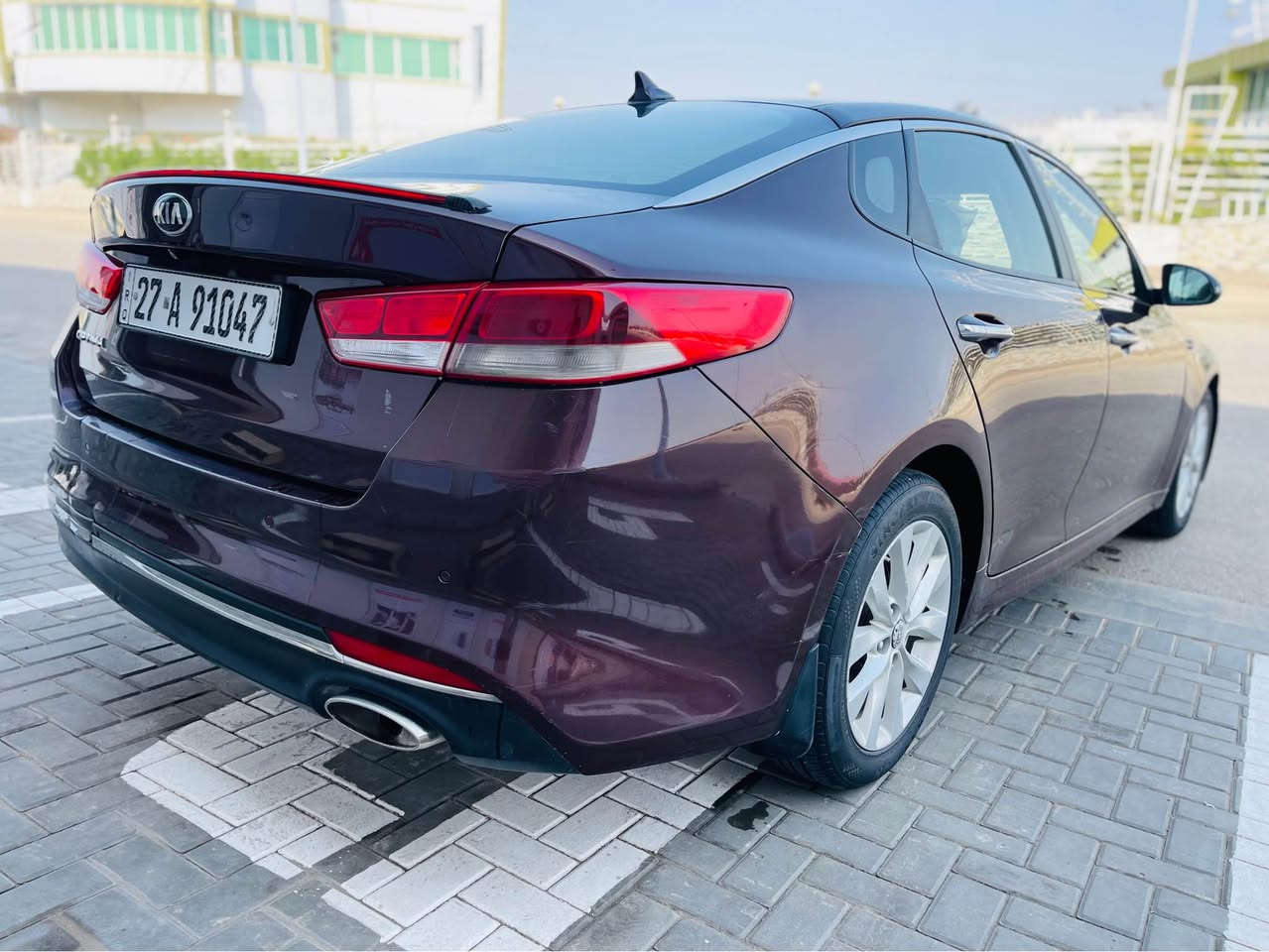 للبيع كيا اوبتيما موديل 2016 وارد كندي رقم ذي قار رقم وهزه جديده سنويه 28 مواصفات اس اي عاديه شاشه كامره تحكات محرك 2400 السياره جاهزه محرك كير حداده تبريد ثلج تخم تاير مابيهه اي نقص عوزهه بس سايق السياره حادثهه من كندا جاملغ وباب صفحه اليمنه بدون دواخل وهنا بلعراق صار بيهه رشات صبغ ابيع حزام اتكفل رسميات وعيب شرعي والباقي شوف العين السعر 104 بسعر الاكسنت وهاذا رقم راعيهه مكان السياره البصره *********** البصرة, العراق
