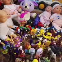 مجسمات • مختومة • أصلية