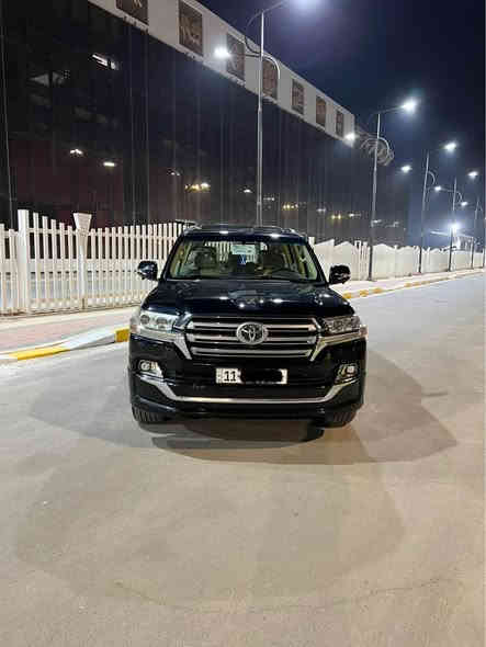 السلام عليكم لاندكروز للبيع مديل 2016 مكينه 8سلندر 4600 مكفوله من الصبغ فول مواصفات ماشيه 100 الف مكينه گير كله شرط تخم تاير جديد سياره مابيها اي نقص وجاهزه رقم بغداد الدولي بأسمي السعر 470 للاستفسار *********** ناصرية
