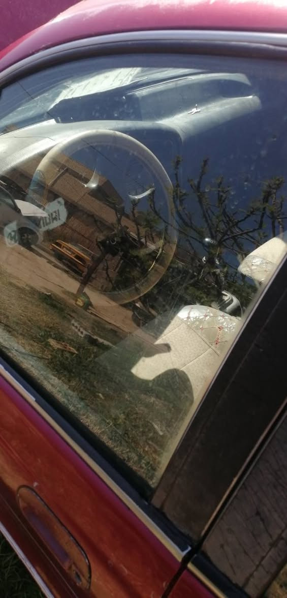 ***********
***********
