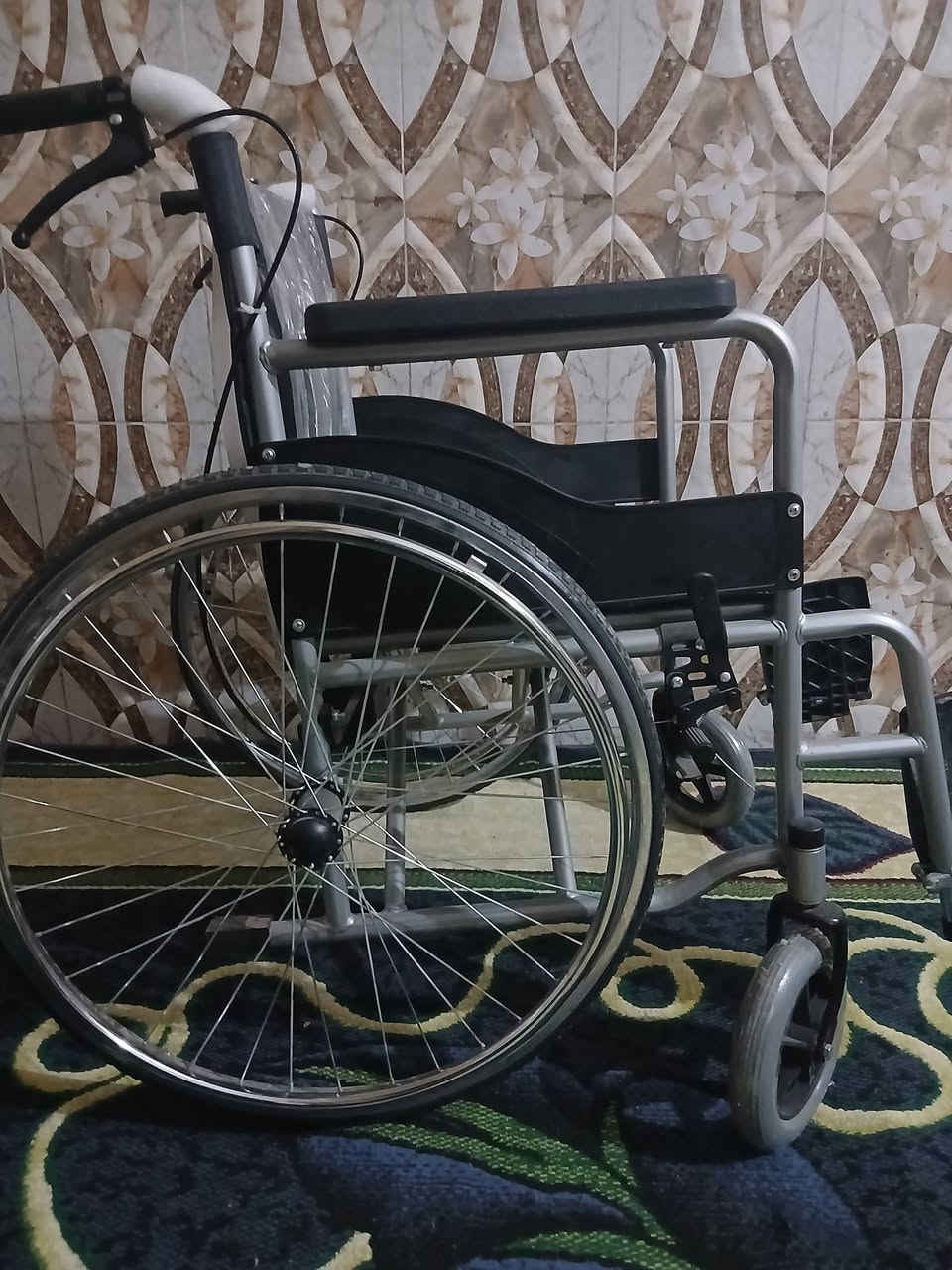 السلام عليكم  عندي كرسي مال احتياجات خاصه اثنينهن 100


**إذا كنت صاحب هذا الإعلان وتريد حذفه لأي سبب، رجاءا أرسل رسالة إلى الدعم الفني**