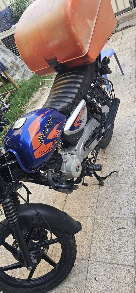 السلام عليكم بوكسر موديل 23
دراجه خير من الله الدراجه مجفته يم ليث السوري بحي الجامعه مجرد كامت اطلع دخان وديته جفتها مرقمه رقم نكليزي بسمي تحويل ثاني يوم والدشبول مكسور مثل ماموضح بالصور الدراجه مانقصها برغي كامله كبل للشارع سعره 2500 مليونين ونص للاستفسار ***********
