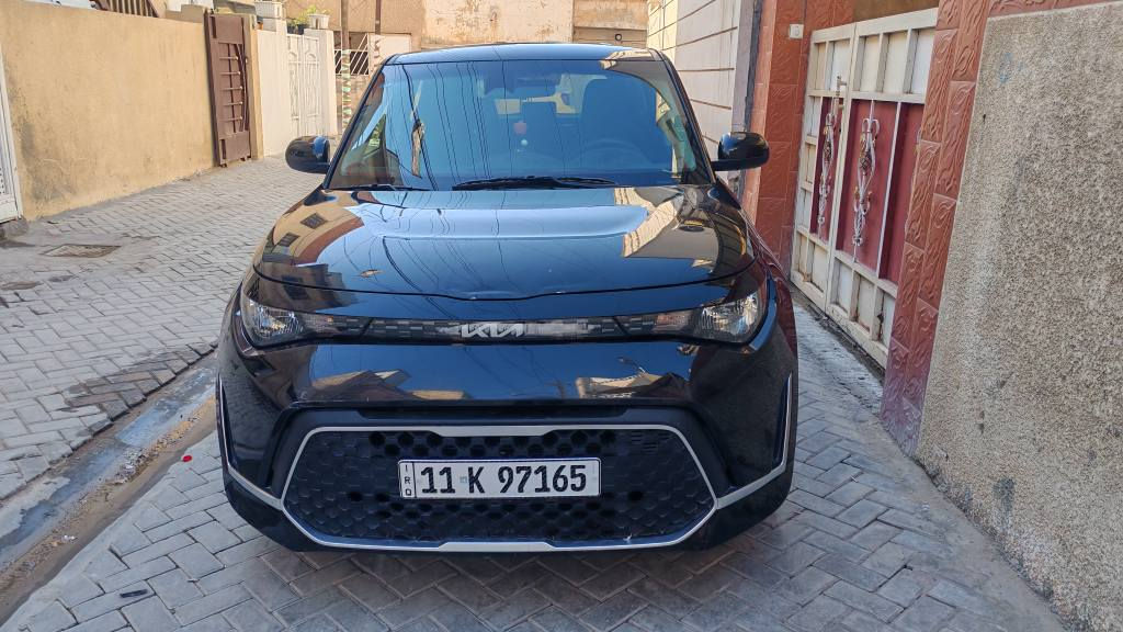 كيا سول 2024 
تبديل چاملغ ايمن
ايرباك ( بصف السايق ) 
سيارة جديدة ماشية 23 الف كاملة 
السعر 16 الف و بيها مجال
الرقم جديد و السنوية باسمي 
للتواصل 
*********** بغداد, العراق
