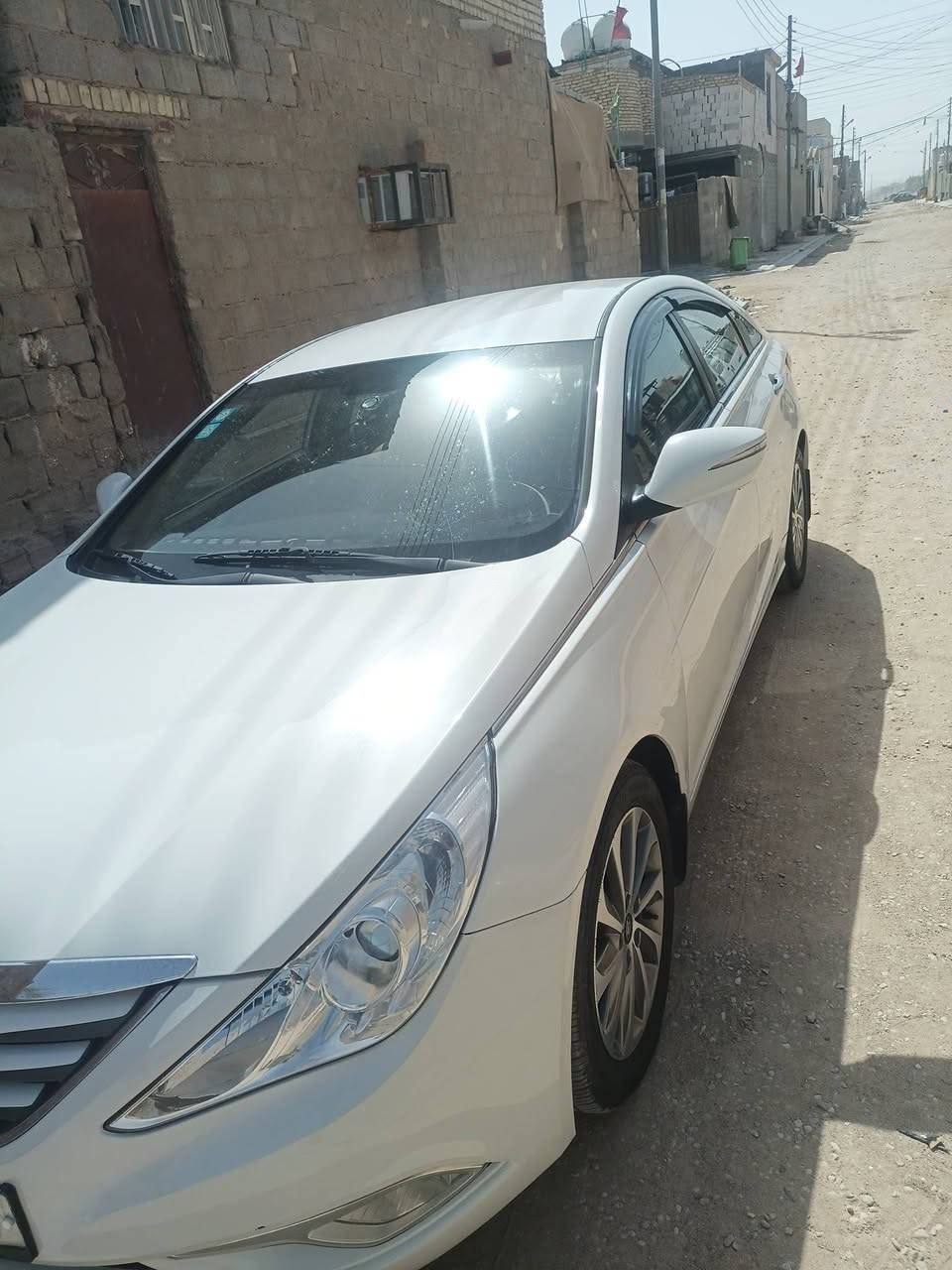 السلام عليكم سوناتا 14 خليجي كفاله عامه بدون صبغ وضربه رقم بغداد بسمي دولي مكفوله من كلشي  مكينه 2400 دوش مامفتوحه مكفوله ثلاث انضمة قياده شفتات وعادي وأيكو تقليل وقود كشن كهربائي تبريد قطعتين كامره حساسات بلادي *********** تدفئة تبريد شغالات لايت زنون شمسي سياره جديده
