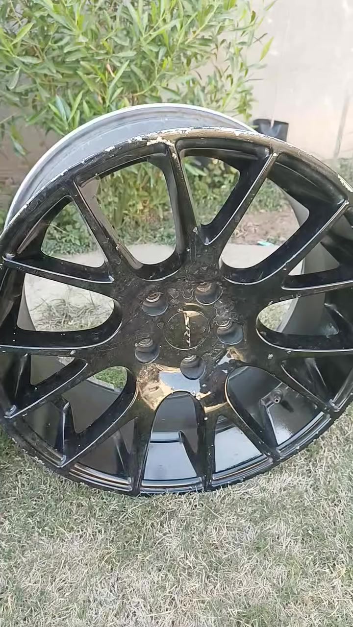 ويل حجم 20 مكفول شرط اخو جديد مكان بغداد السعر 400 وبي مجال قليل ***********
