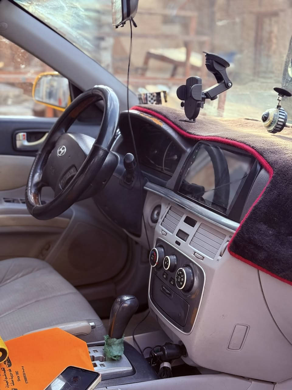 سلام عليكم سوناتا موديل 2008 بيع رقم بغداد بيني تحويل مباشر بيه تبديل جاملغ ايسر سيارة جاهزة تعمير جديد كلشي *********** بغداد حي اور سعر 80 بيه مجال طيبين
