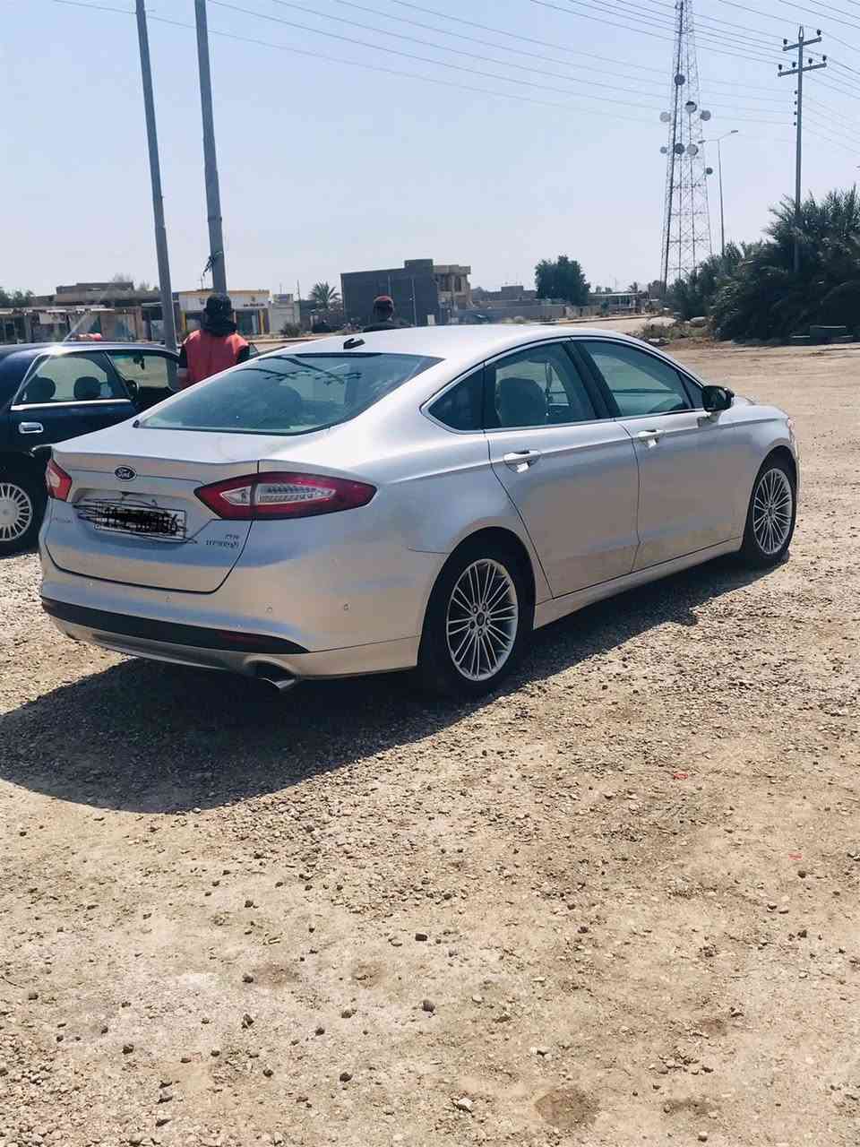 السلام عليكم 
للبيع
فورد فيوجن هايبرد   موديل  2014 معلايه واحد وعشرين رقم بغداد دولي جديد بسمي سياره تحويل ثاني يوم
محرك 2000 /SE
رادار /فتحه سقف/حساسات امامي وخلفي/تبريد /كير/محرك/مكفول ماشيه 229 الف قابل لزياده
وارد أمريكي تقرير غرق لدوسه
سعر / 90
للستفسار  / ***********مكان البصره القرنه وشراي يدال
