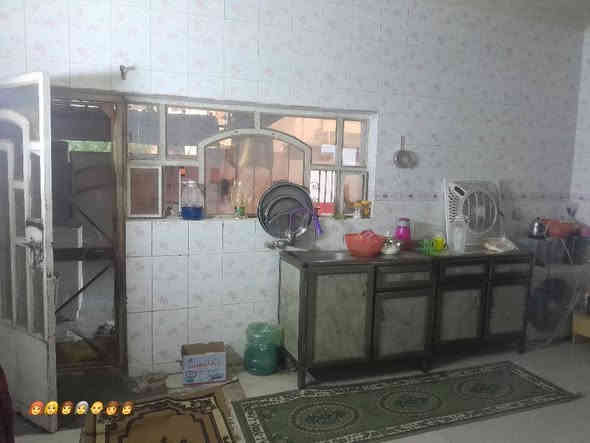 السلام عليكم ورحمة الله وبركاته 
//فرصه للاستثمار //

دار للبيع بسعد مناسب جداً جداً 

المساحه 200 متر 

الواجهه 10 متر 

العنوان:- البلديات / الصحفيين /قرب الشارع العام /

يحتوي على كراج/استقبال /صاله/مطبخ/صحيات/صاله /غرفتين نوم/

طابو صرف/شارع عريض رئيسي١٠ متر/رصيف٣ امتار/

للاستفسار الأتصال 

***********

يتوفر واتساب
