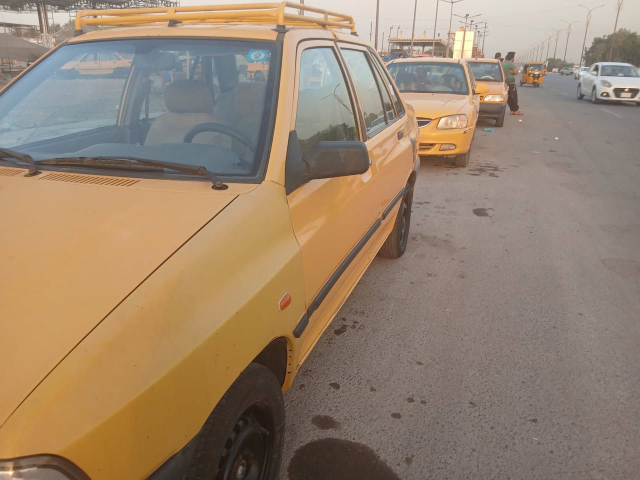 سايبه للبيع بأسمي مكينه وكير وشواصي مكفوالت السعر ٣٠ بيه مجال اتصل ***********
