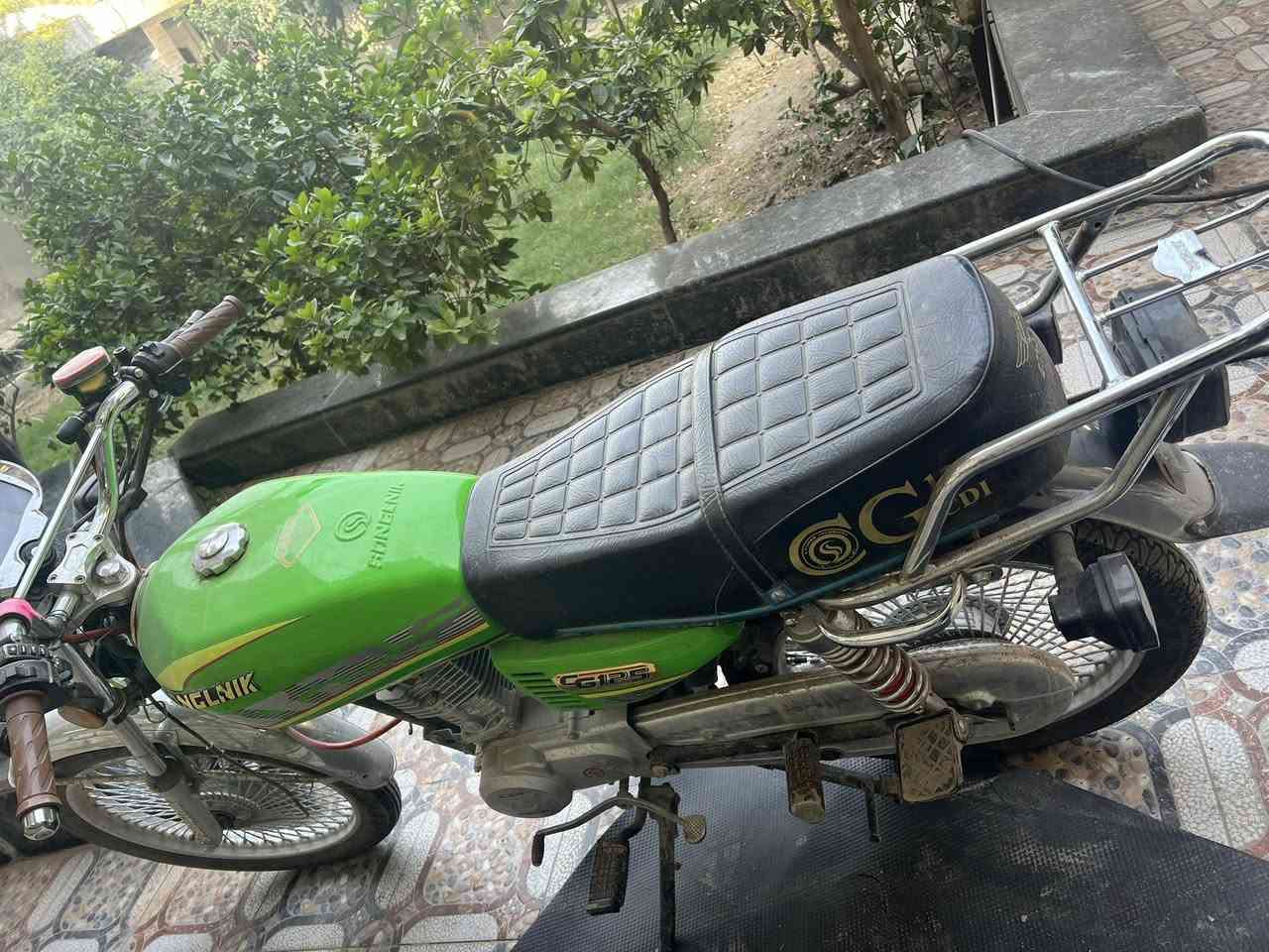 السلام عليكم ورحمة الله وبركاته 
تايكر موديل 2025 اوراق اصولي باب اول ام الختم 
اخوان الدراجه بعدها بتراب الشركه ماططالع بيها ***********
