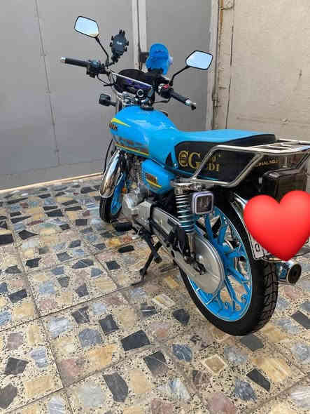 السلام عليكم 
دراجه سيفان 5 كير للبيع 
محرك 200cc
مرقمه رقم نجف بأسمي 
جديده مديل 2025
قبل شهرين طلعت من الوكيل 
دراجه ما ناقصهه برغي تعال وشوف شخط مابيهه 
سعرهه مليون و600 وبيهه مجال بسيط 
مكاني نجف كوفه 
الرقم للاستفسار ***********
