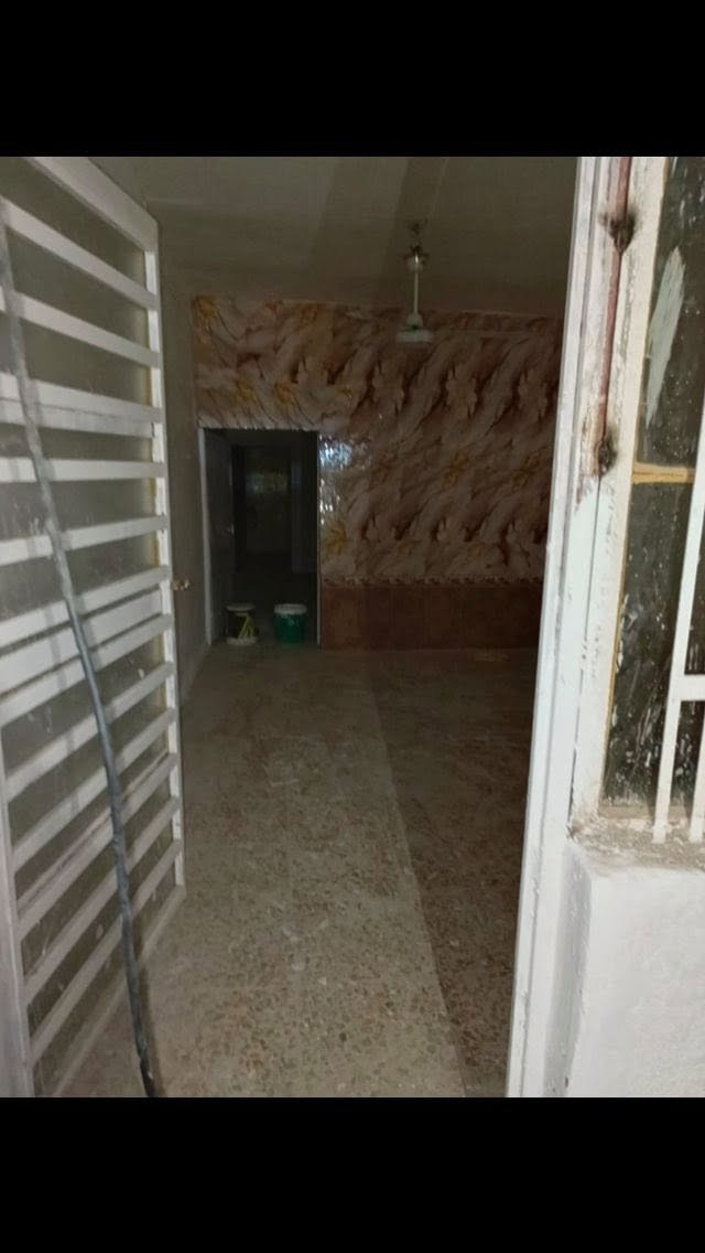 🏡عقار للبيع بمساحة ٧٥م
يحتوي على استقبال ومطبخ وغرفه نوم 

مؤجر حاليا بسعر ٤٥٠ الف دينار عراقي ( في حال الرغبه بالاستثمار)

📍 موقعه حي اور قرب حسينية المصطفي 

وبسعر جدا مناسب .

للاستفسار مراجعه مكتب #البديري للعقار في حي اور قرب حسينيه المصطفى 

او التواصل على الرقم *********** ( يوجد واتساب ) .
