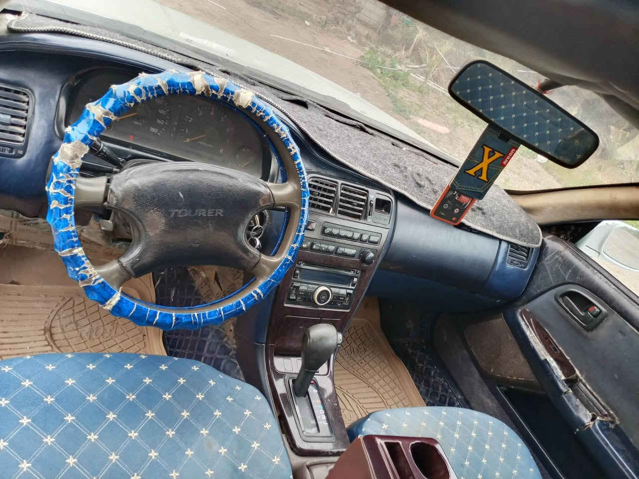 شيزر للبيع كفالة عامة  كير مكينة كصة ضربة صبغ كلهن كفالة  تحويل ثاني يوم  رقم بغداد مشروع وطني سنوية ل29 بسمي  سعر 55وبيهة مجال  ***********
