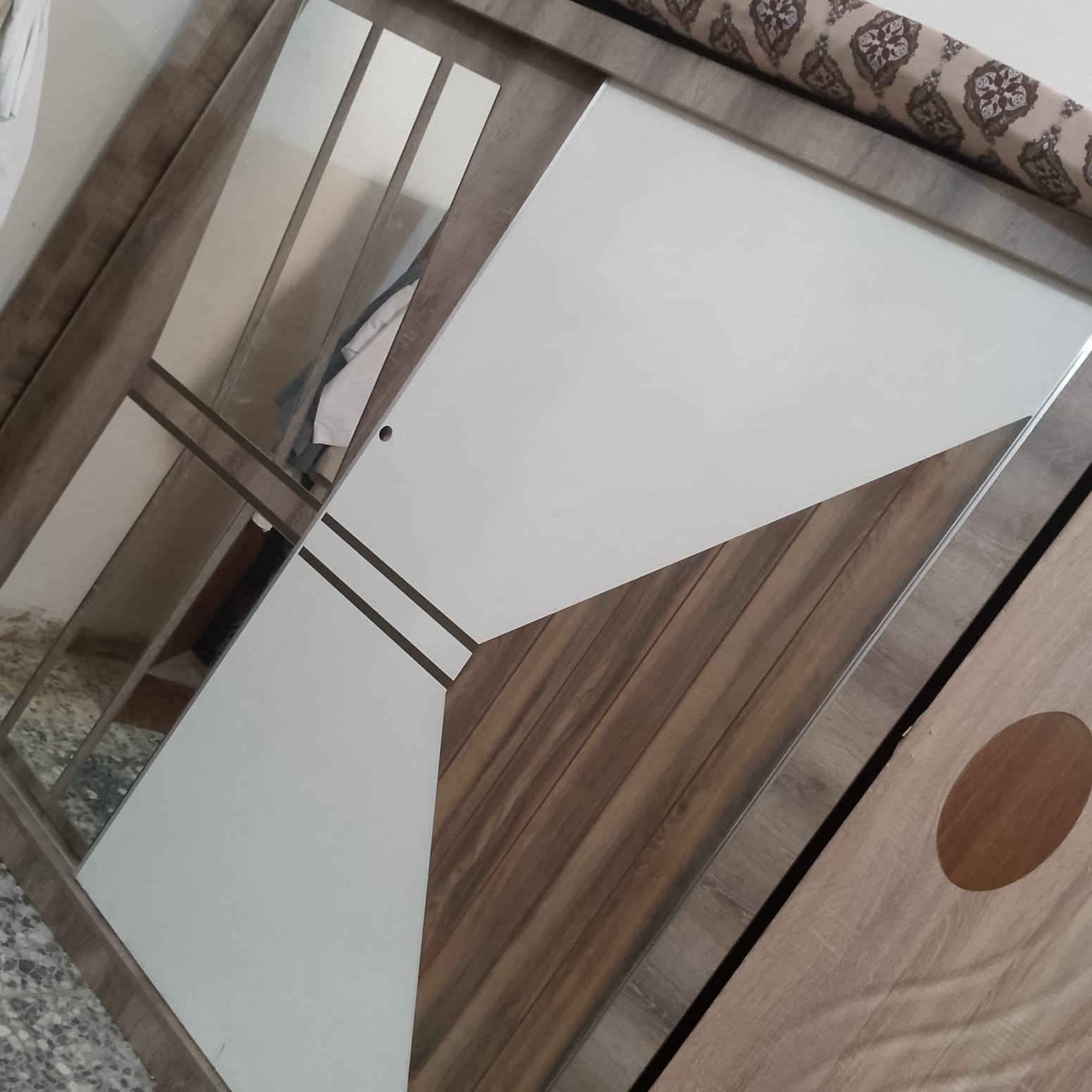 غرفه نوم تركيه كلش نضيفه مابيها ضرر بس ناقصها ميز تواليت وهذا الكنتور البوب هم وياها ودوشك وياها سفنج ضغط عالي سعرهم ٣٠٠ والعنوان بغداد شرطه الخامسه


**إذا كنت صاحب هذا الإعلان وتريد حذفه لأي سبب، رجاءا أرسل رسالة إلى الدعم الفني**