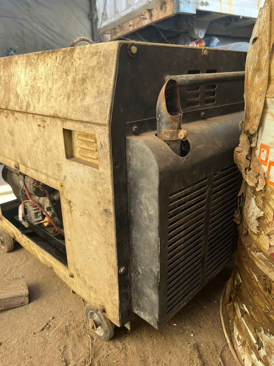 مولد كامه كاتم بلادي عل فحص 22ابيرقتصادي مكان بغداد سعر 450 الاستفسار ***********
