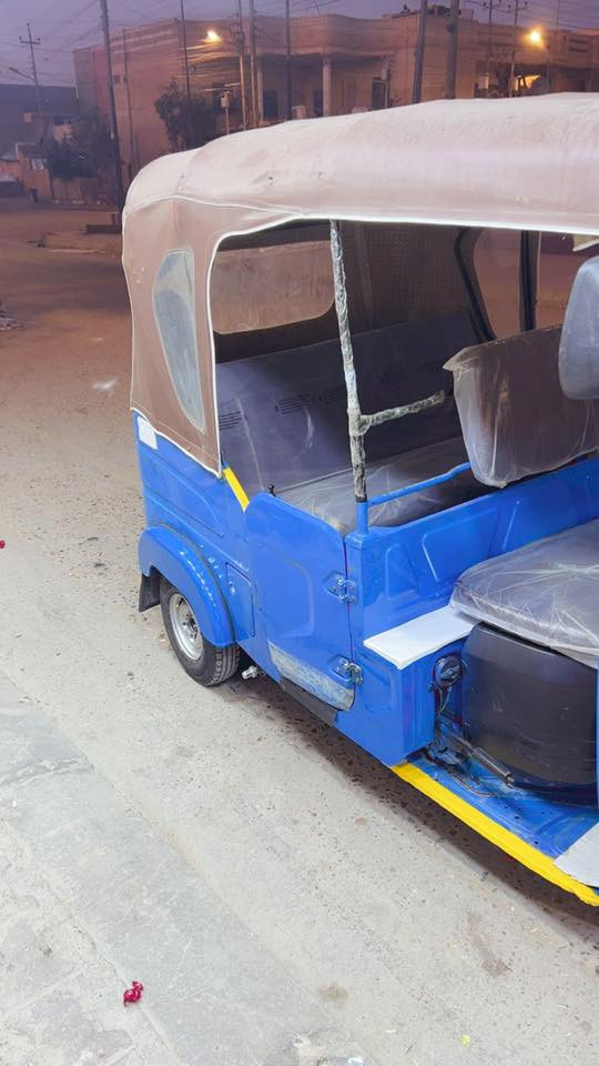 22 رقم وسنويه بيهه لغد مضبوغ والمكينه مجفته *********** مكلف بلنشر مكاني بصره حي الاصدقاء
