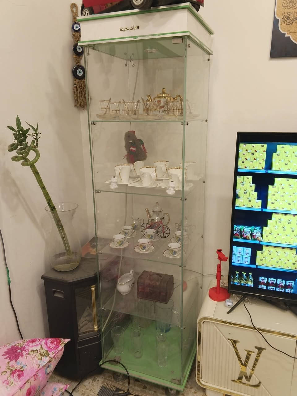 تخم تركي 10 مقاعد دبل اسفنج طبي 
قنفتين أو 4 كراسي مع كوشات 
وفاترينا كزاز مناسبات سبب السفر


**إذا كنت صاحب هذا الإعلان وتريد حذفه لأي سبب، رجاءا أرسل رسالة إلى الدعم الفني**