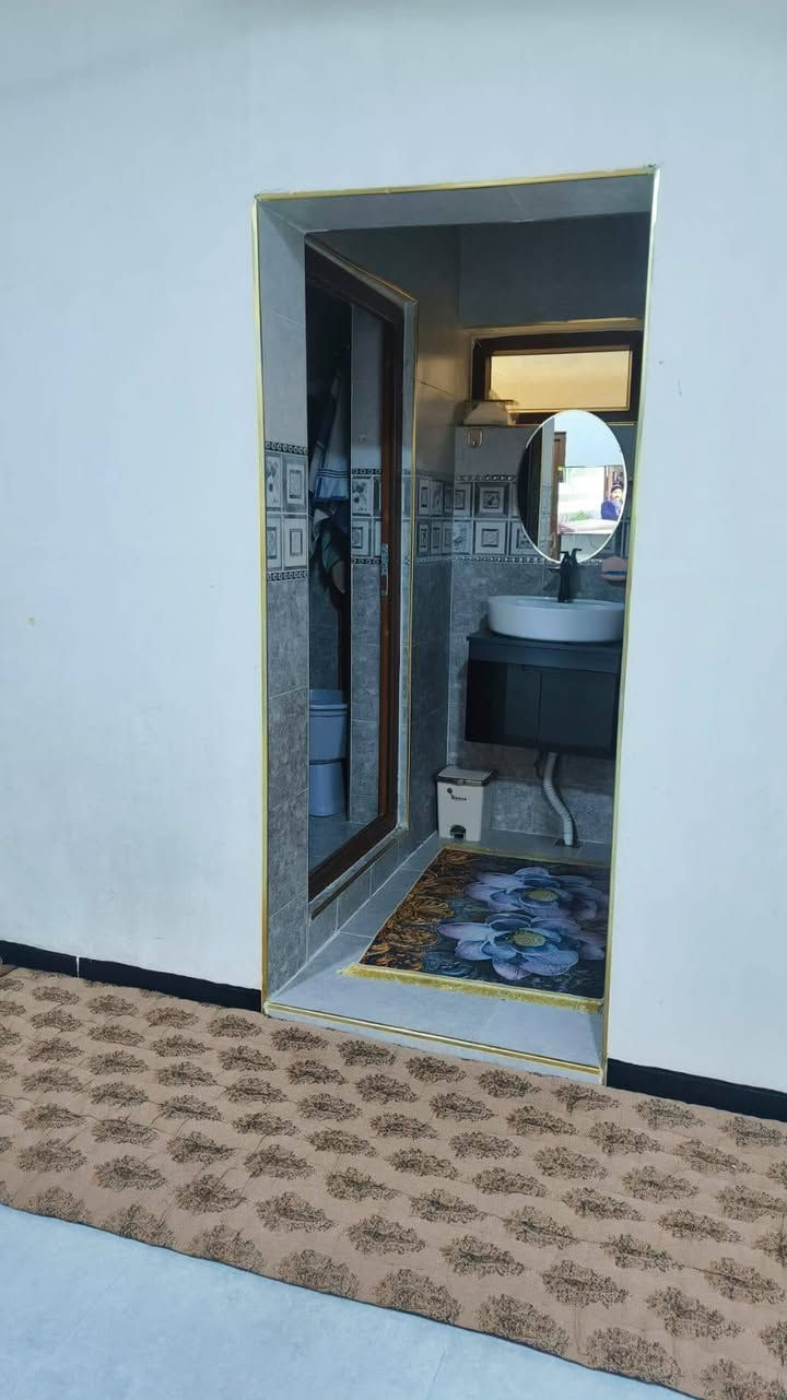 اعلان 📣📣
دار للبيع زراعي مساحه 200متر فول مواصفات 🏠

موقع العقار حي العسكري ثالث فرع من الشارع 🏠🏠

يتكون من غرفتين نوم استقبال مطبخ هول صحيات درج🏠🏠 داخلي بيتونه كراج 🏠🏠

استفسار عله الرقم ‏‪***********‬‏📞📞
