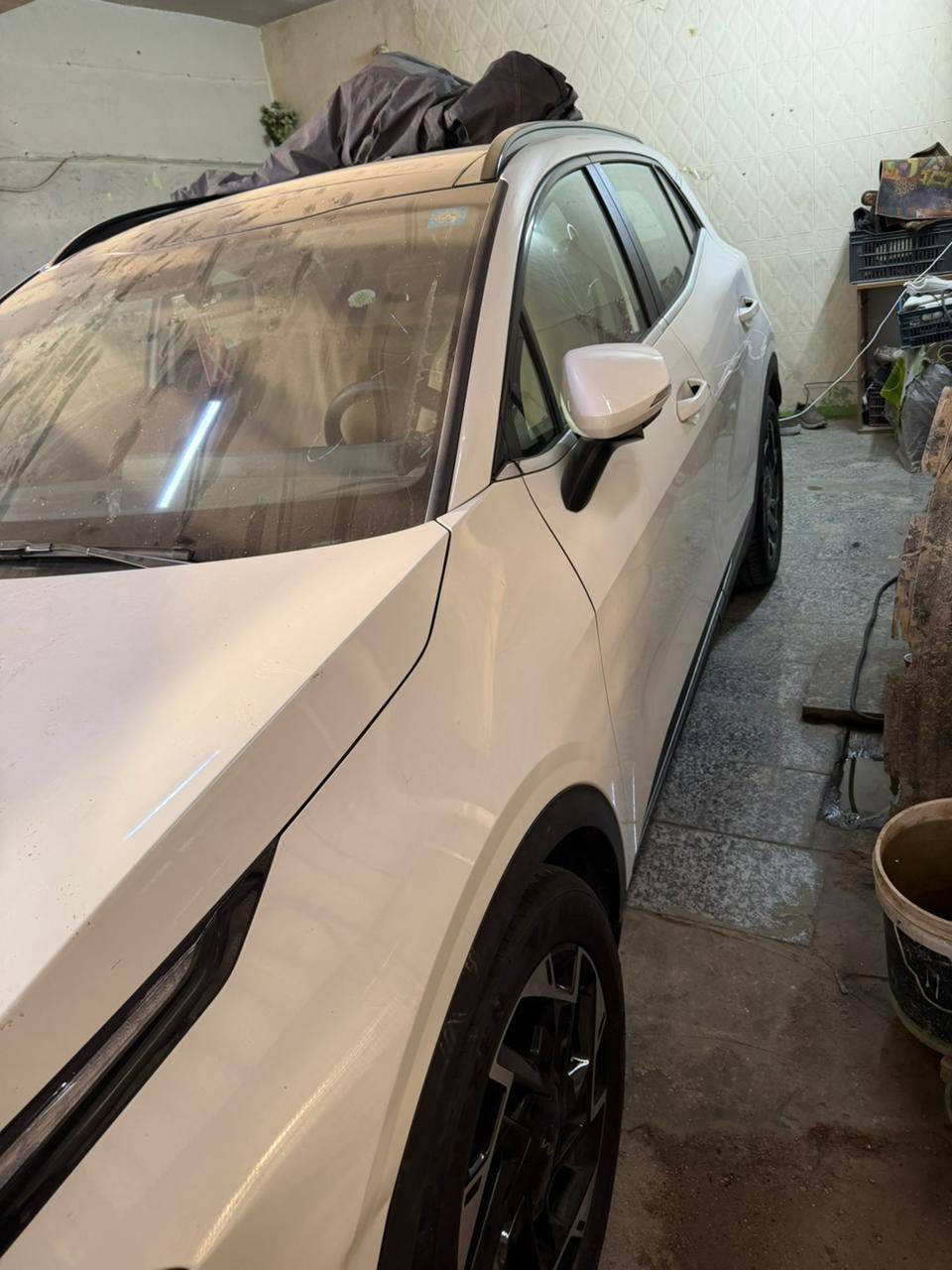 السلام عليكم سبورتج موديل ٢٠٢٥ رقم بغداد ماشيه ٥٣٠٠ الف بيها رصعه بل جاملغ وفطر صغير بجامة امامية العنوان بغداد شارع فلسطين رقم تلفون *********** سعر 245 فول السيارة
