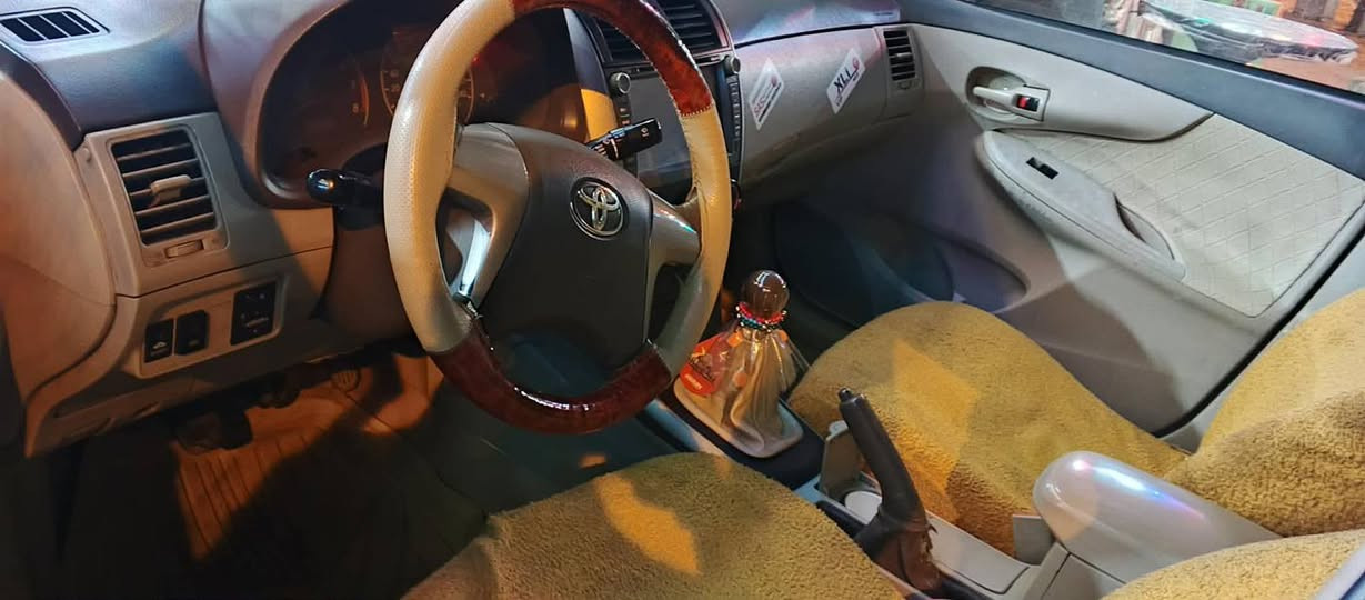 كرؤلا 2009كيرعادى بيلاد ته كسي مه كينه كه وره كيرومه كينه ى به شه رت سه نه وى تا 2030تازه يه سه ياره كه بؤياخى نيه ده عمى نيه پيشودواى كه بسه جوارتايه ى تازه ى له ژيره ته بريدو هه مووكيانى به شه رت سعرى 125كه ميك مه عمه له تيبينى هى من نيه تيل بؤخاوه نى بكه ن ***********
***********
.
