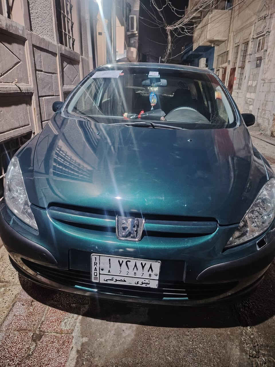 سياره بيجو 307 لون زيتوني
كير ومحرك شرط

تبريد ثلج بس الڤان ضعيف يعوزو تنظيف

تدفئه نار

كابون مابيها

بيها صبغ دعاميه والباب وجم قطعه

كير توماتيك

السعر 45 وبيها مجاال قليل

تفاصيل تعال خاص او واتساب ***********
