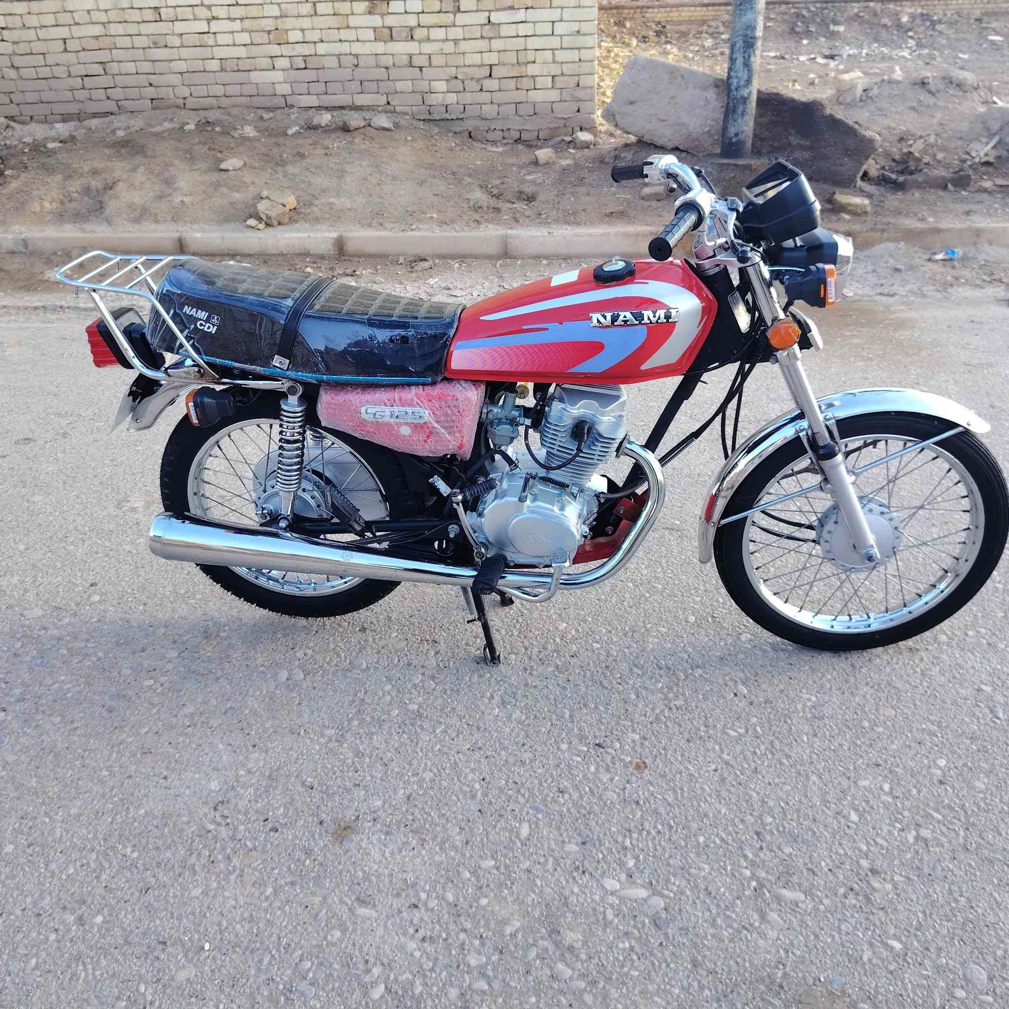 سلام عليكم دراجه  للبيع وراق سيد خلدون صولي  موديل 23 شهر 6 طالعه بل 24 شراي تصل*********** العنوان المجر
