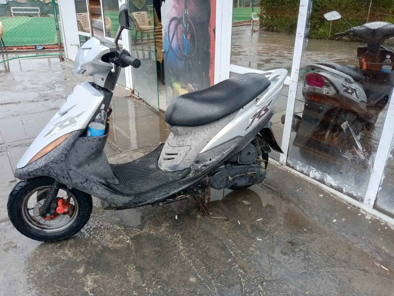 كفاله عامه دراجه جديده شعله معدل بريك خلفي امامي
دراجه حلوه مال جنايه نازله بل جديد 29 يوم صار 
نقص قمجي الجنطه
وبل عافيه عل يأخذه 

السعر 950 قفلهه بغداد مدينه الصدر الرقم ***********
