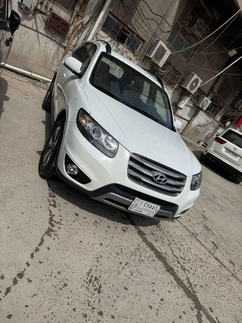 سنتافيا ٢٠١٢ شركة عامه 
السياره مكفوله من الضربه والصبغ 
كير ومحرك وتبريد جديد
رقم بابل
السعر ١٥٢
***********
