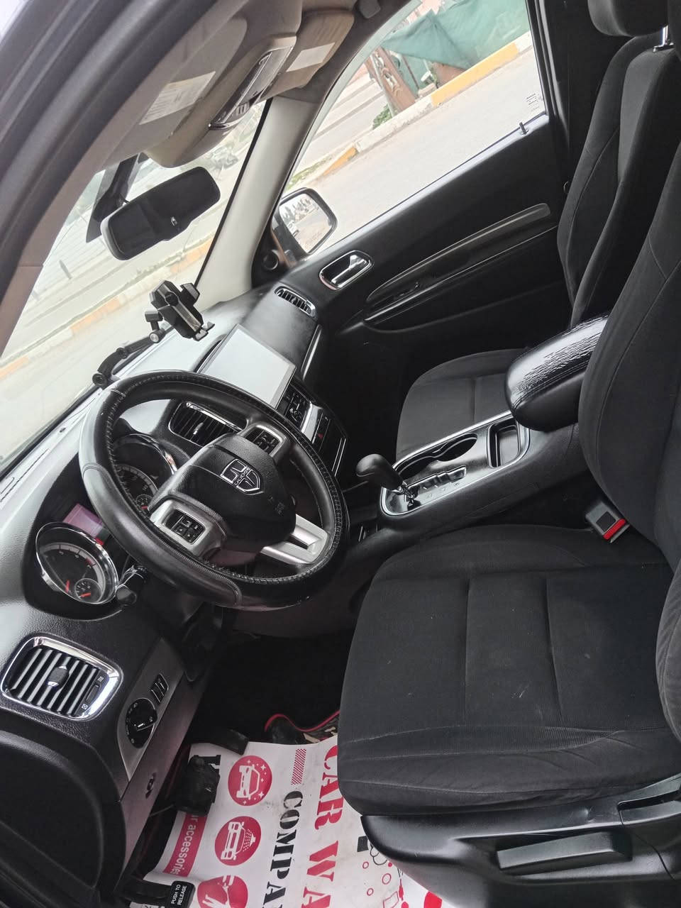 اسلام عليكم شباب دورنكو للبيع موديل ٢٠١٢سيارة محدثهة ٢٠٢١ جديدة مكفولة من الفتح برغي مامفوتح بيهة فقط صبغ مال جراد ٤قطع مكفولة من الضربة سيارة نضيفة خير من الله بس اني اطيك أحزام بس هنة بس اربع قطع سعر ١٤٣وبيهة بس حك الجية شراي يتصل علرقم *********** سيارة غاز بانزين مكينة تلاثة وستمية
