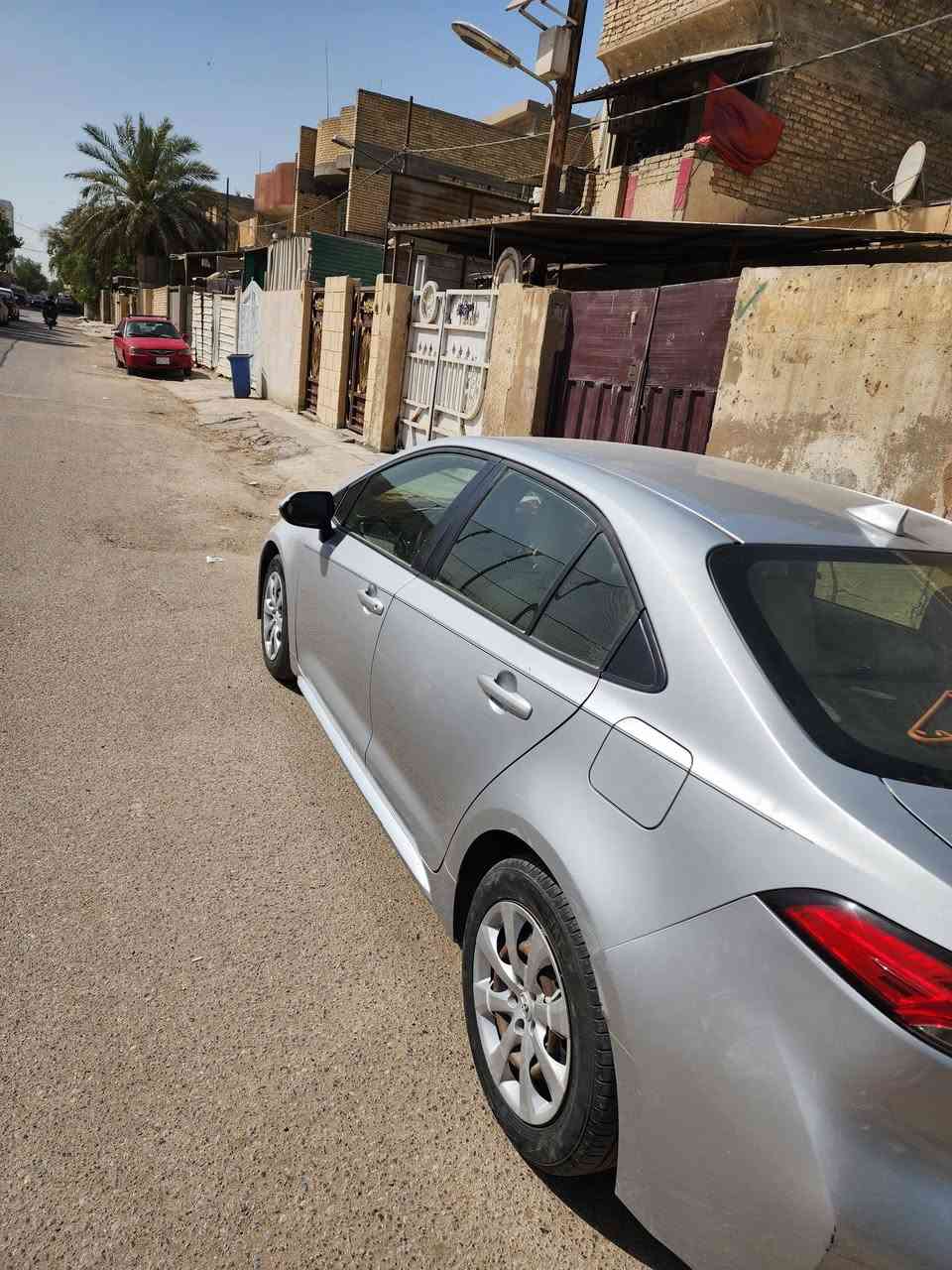 كورلا ٢١ امريكي معوقين السنه الجايه تصير حره ماشيه ١٢٩ الف كيلو كير ومكينه وتبريد خير من الله مكاني بغداد
ضربتها اماميه مثل ماموجوده بالصوره 
رقمي ***********
سعرها 123
