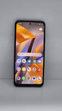 Poco M5s مستعمل نظيف مبدله شاشه مابيه عطل السعر 70 الف متوفر توصيل وات...