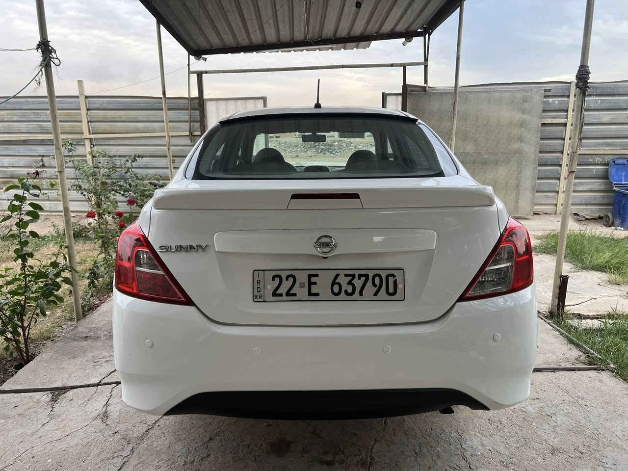 السلام عليكم 
للبيع نيسان سني هندي 
موديل 2020
محرك1500
ماشيه 90 km السياره مكفوله من الضربه والصبغ والتبديل جديده بمعنه الكلمه  وجاهزه من كل النواحي كلها ع وضع الشركه
السعر 112 وبي مجال للاستفسار ع 
***********
