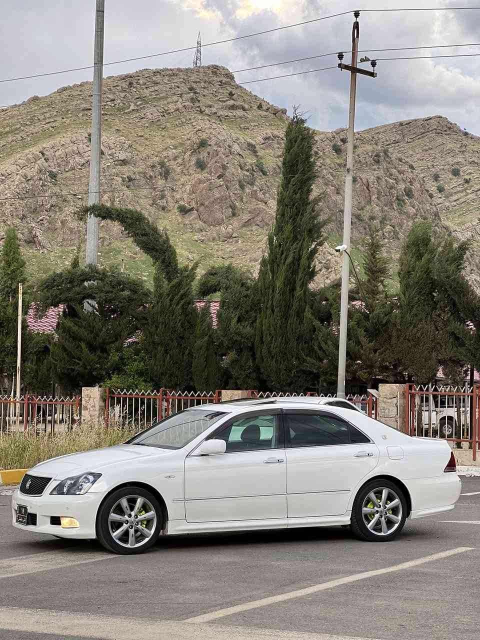 سەرتا بەناوی خوای گەورە و میهرەبان
                                                 سڵاو لە ئەدمین🫡🤍                                                         
Toyota crown grs 180🩶✈️
‎شاهینە مۆدیل ٢٠٠٧ 
‎بڕاوە بڕاوە بڕاوە
‎گێڕ گەورە مەکینە بچوک١٨٠
‎بەشەرتی گێڕ و مەکینە
‎تەقەو ڕەقە کارەبای کامل بەشەرت 
‎تەبریت سارد و گەرم بەشەرت
                                    ٣ دوگمەی سڵایت ناو پاکەت
                                  ناو و دەری وەک و یەک جوانە
‎سەیارەکە نمونەیە
‎پاتری تازە ، ڕۆنی مەکینە و هایدرۆلیکی گێڕی گۆڕاوە 
‎نرخی ٦٢ و مەجالێ برایانە
‎لە ڕانیەم
0750 837 6915
