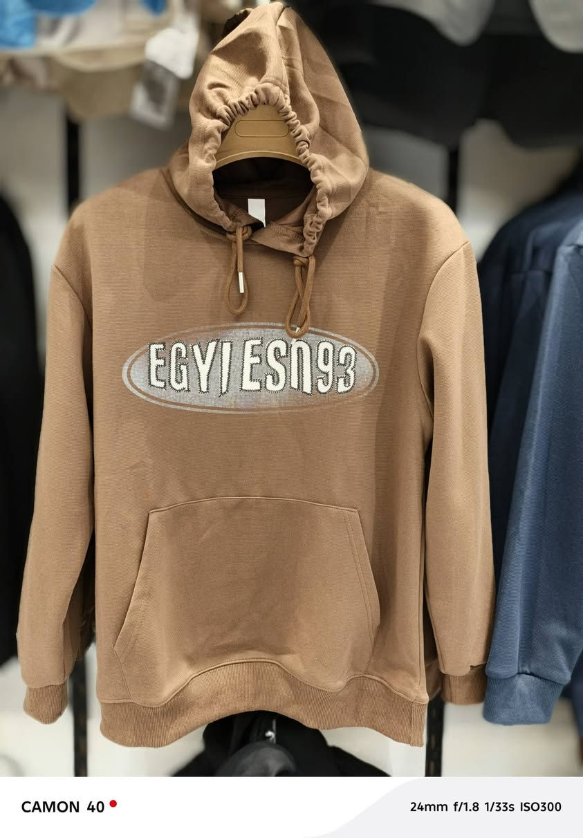 🔥 هودي رجالي كلاو
✔️ خامة مريحة
✔️ ألوان أنيقة
✔️ توصيل لكل العراق
📩 اطلب الآن!
***********
