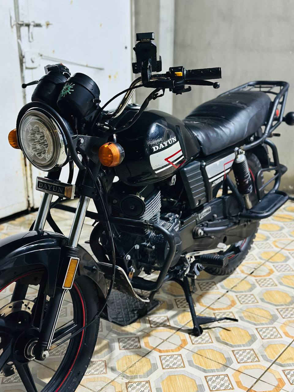 السلام عليكم دايوان نفخ موديل 2020 طالعه بل 21 دراجه ناعمه
مكينه خرسه اوراق اصولي 
السعر مليون 100 بيه مجال بسيط
مكاني مسيب 
الرقم ***********
