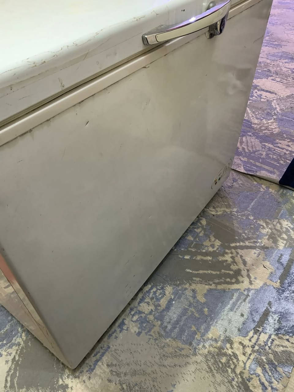 مجمده للبيع


**إذا كنت صاحب هذا الإعلان وتريد حذفه لأي سبب، رجاءا أرسل رسالة إلى الدعم الفني**